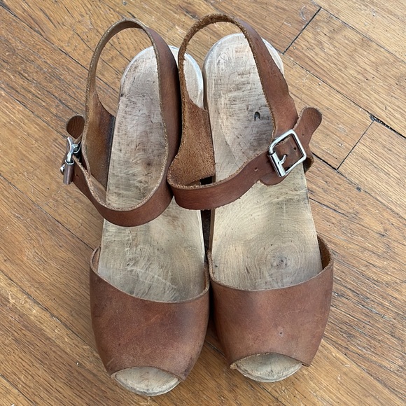 Lotta Clogs, Brown Leather - Picture 4 of 12